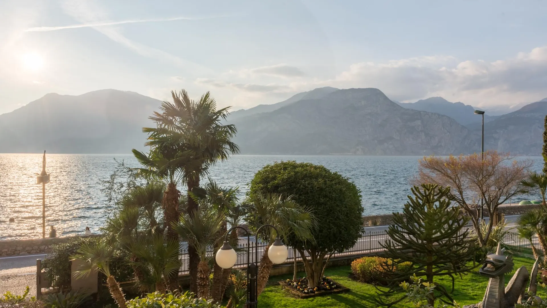 Hotel Drago Brenzone sul Garda 3*,